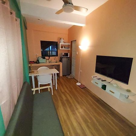 Danny'S Den Boracay 호텔 Manoc-Manoc 외부 사진
